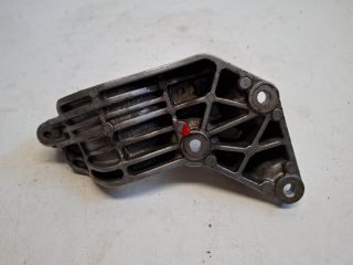 bontott FORD FIESTA VII Jobb első Féltengely Tartó