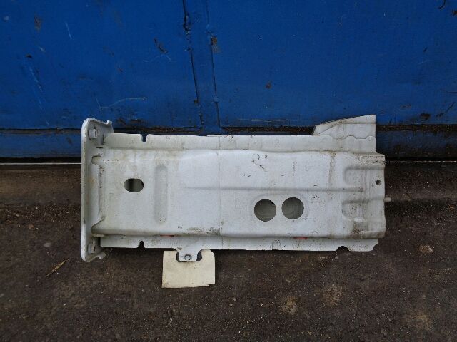 bontott FORD FIESTA VII Jobb első Hossznyúlvány