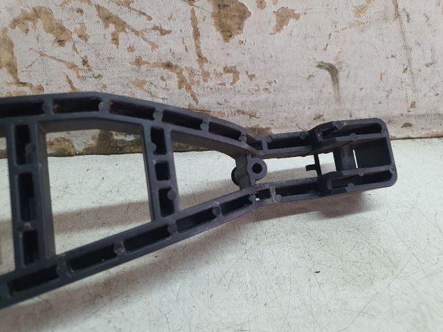 bontott FORD FIESTA VII Jobb első Külső Kilincsfészek