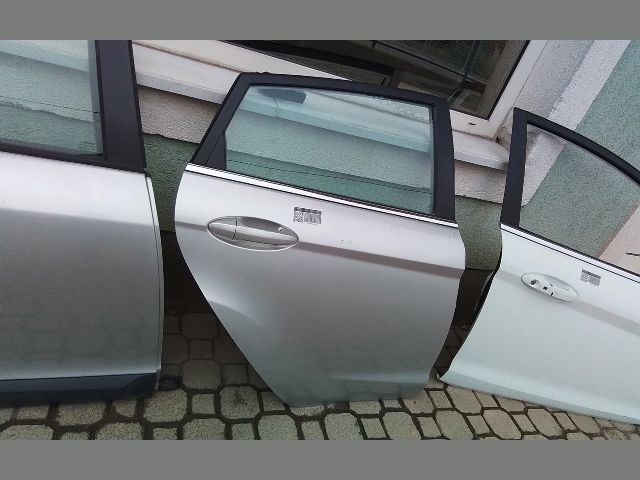bontott FORD FIESTA VII Jobb hátsó Ablak