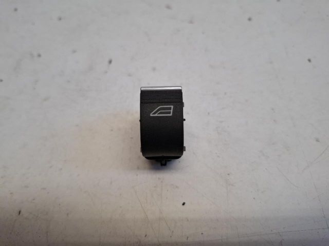 bontott FORD FIESTA VII Jobb hátsó Ablakemelő Kapcsoló