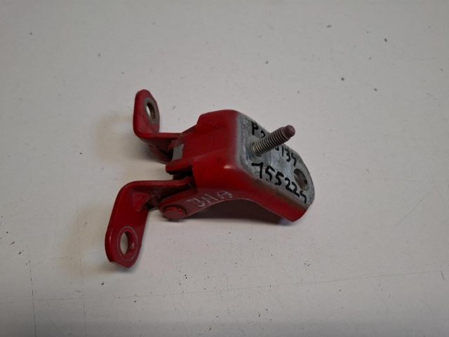 bontott FORD FIESTA VII Jobb hátsó Alsó Zsanér