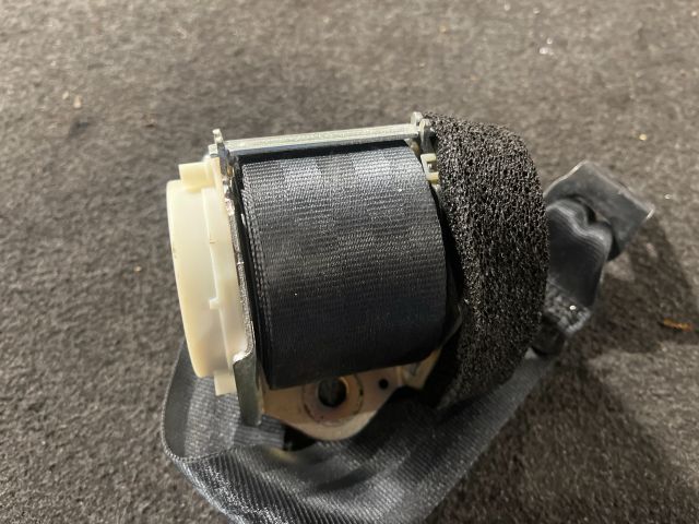 bontott FORD FIESTA VII Jobb hátsó Biztonsági Öv