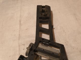 bontott FORD FIESTA VII Jobb hátsó Külső Kilincsfészek