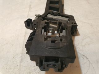 bontott FORD FIESTA VII Jobb hátsó Külső Kilincsfészek