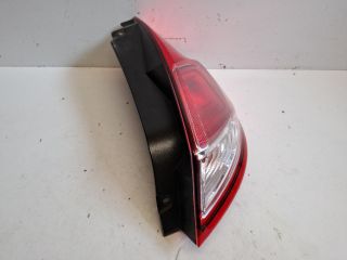 bontott FORD FIESTA VII Jobb Hátsó Lámpa