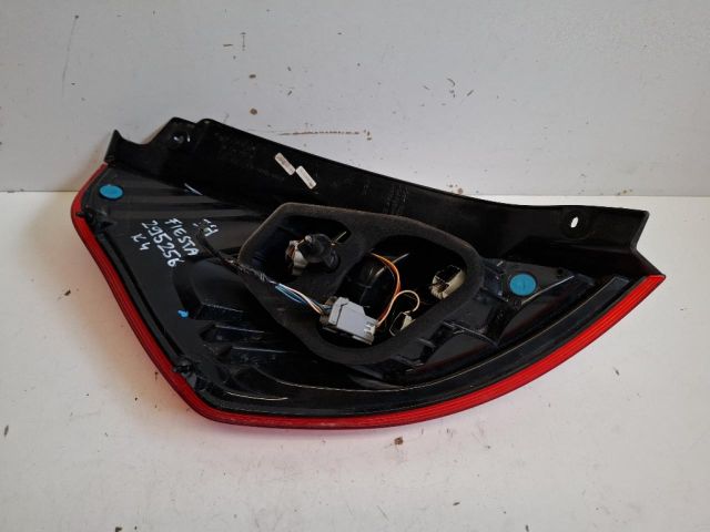 bontott FORD FIESTA VII Jobb Hátsó Lámpa