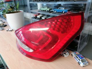 bontott FORD FIESTA VII Jobb Hátsó Lámpa