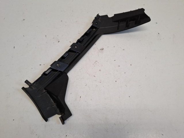 bontott FORD FIESTA VII Jobb hátsó Oldal Lökhárító Tartó (Műanyag)