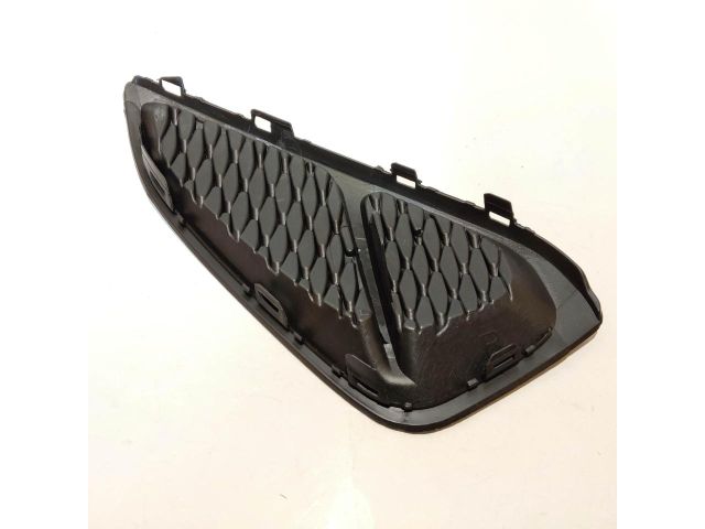 bontott FORD FIESTA VII Jobb Ködfényszóró Lámpakeret