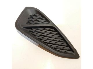 bontott FORD FIESTA VII Jobb Ködfényszóró Lámpakeret