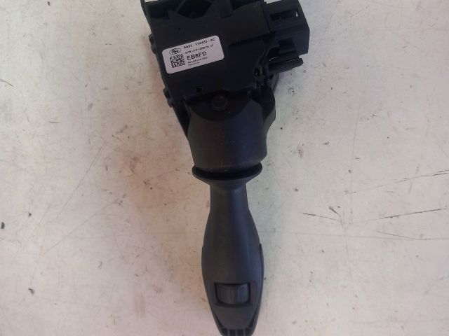 bontott FORD FIESTA VII Jobb Kormánykapcsoló Ablaktörlő