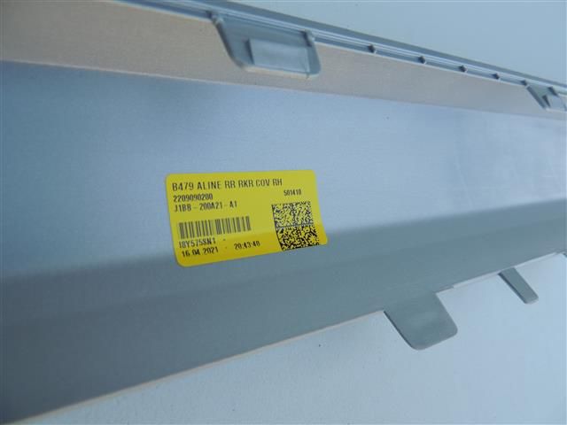 bontott FORD FIESTA VII Jobb Küszöb