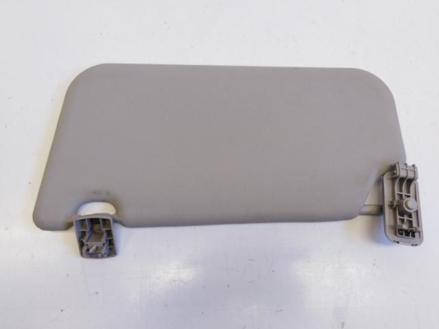 bontott FORD FIESTA VII Jobb Napellenző