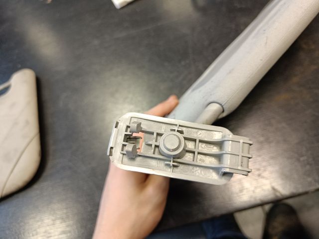 bontott FORD FIESTA VII Jobb Napellenző