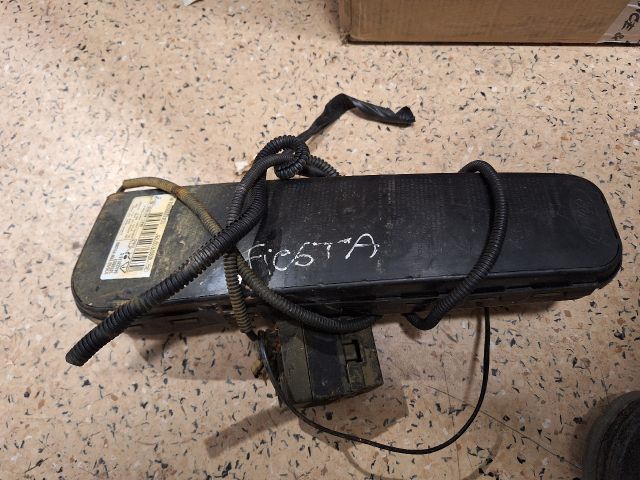 bontott FORD FIESTA VII Jobb Oldallégzsák