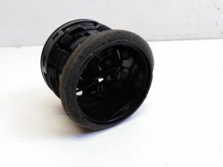 bontott FORD FIESTA VII Jobb Szellőző