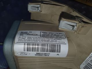 bontott FORD FIESTA VII Jobb Térdlégzsák