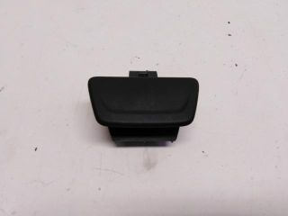 bontott FORD FIESTA VII Kesztyűtartó Nyitó Kar / Gomb