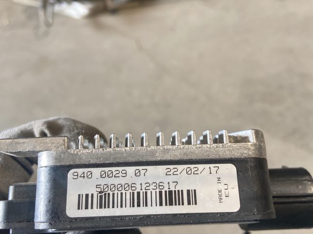 bontott FORD FIESTA VII Komfort Elektronika