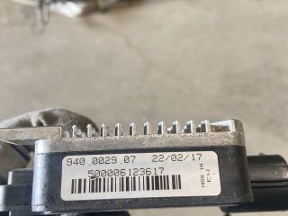 bontott FORD FIESTA VII Komfort Elektronika