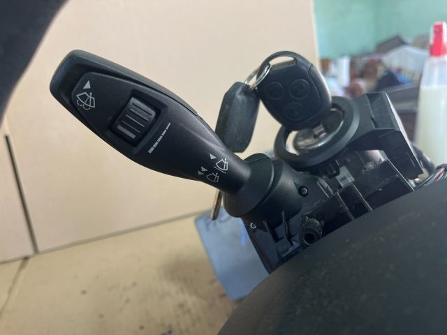 bontott FORD FIESTA VII Komplett Kormánykapcsoló (Bajuszkapcsoló)