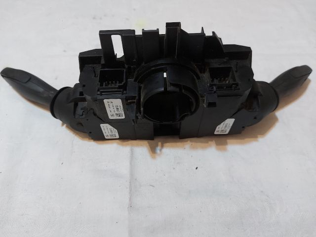 bontott FORD FIESTA VII Komplett Kormánykapcsoló (Bajuszkapcsoló)