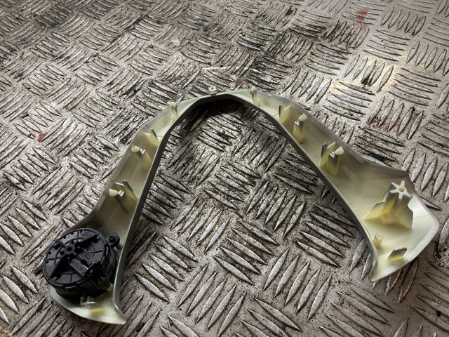 bontott FORD FIESTA VII Kormány Díszléc