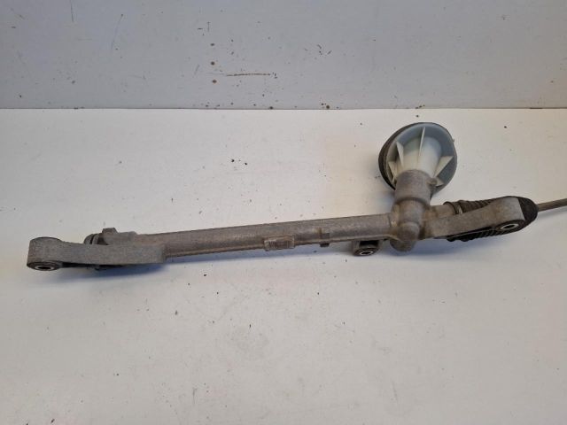 bontott FORD FIESTA VII Kormánymű Nem szervós