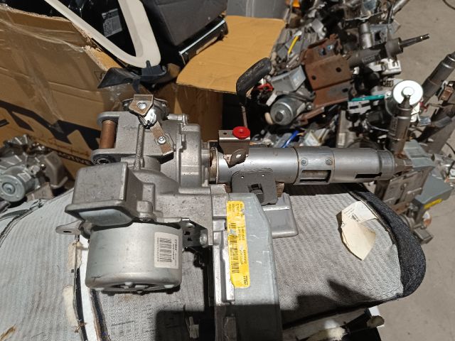 bontott FORD FIESTA VII Kormányszervó Motor (Elektromos)