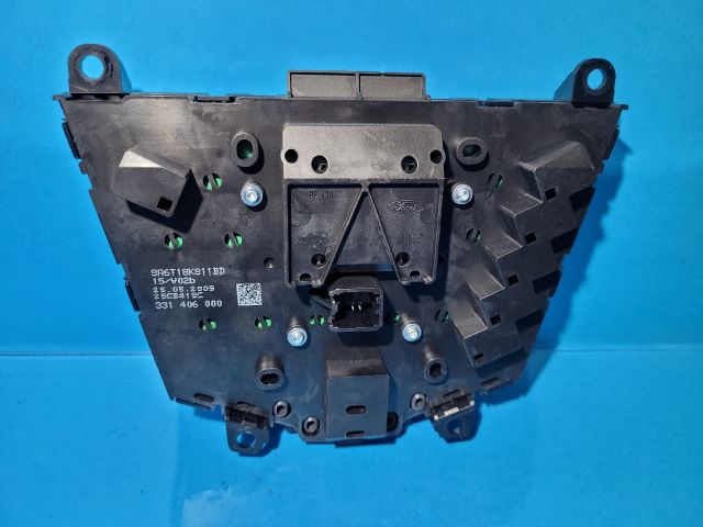 bontott FORD FIESTA VII Középkonzol Vezérlő Panel