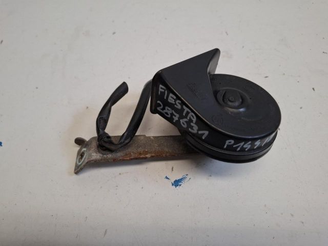 bontott FORD FIESTA VII Kürt