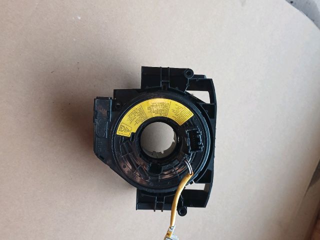 bontott FORD FIESTA VII Légzsák Átvezető Szalagkábel