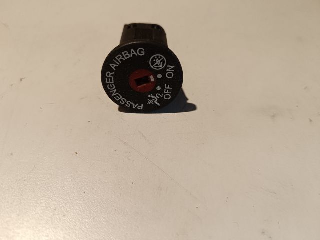 bontott FORD FIESTA VII Légzsák Kapcsoló