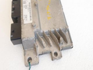 bontott FORD FIESTA VII Motorvezérlő