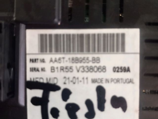 bontott FORD FIESTA VII Multifunkciós Kijelző