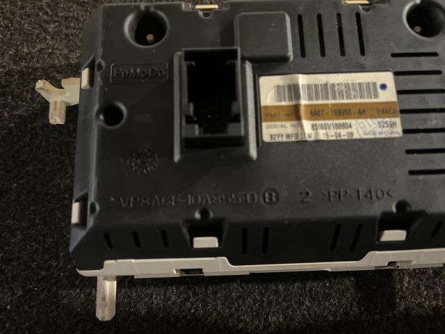 bontott FORD FIESTA VII Multifunkciós Kijelző