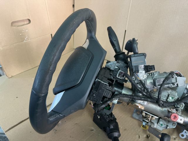 bontott FORD FIESTA VII Multikormány