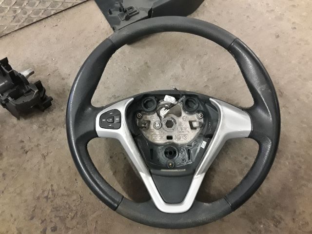 bontott FORD FIESTA VII Multikormány