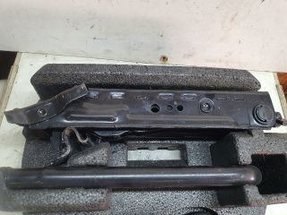 bontott FORD FIESTA VII Pótkerék Szerszámtartó