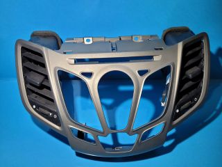 bontott FORD FIESTA VII Rádió / CD Keret