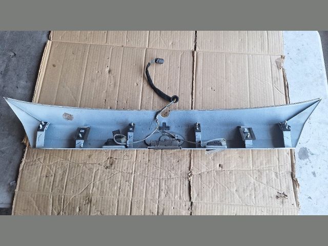 bontott FORD FIESTA VII Rendszámtábla Világítás Keret