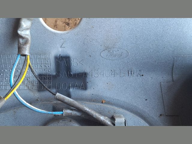 bontott FORD FIESTA VII Rendszámtábla Világítás Keret