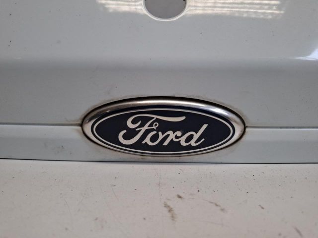 bontott FORD FIESTA VII Rendszámtábla Világítás Keret