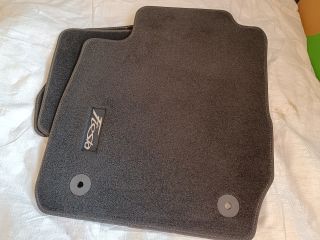 bontott FORD FIESTA VII Szőnyeg Szett