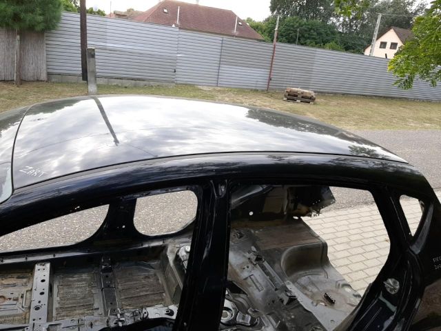 bontott FORD FIESTA VII Tető Díszléc