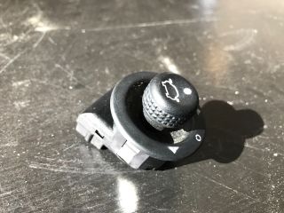 bontott FORD FIESTA VII Tükör Kapcsoló