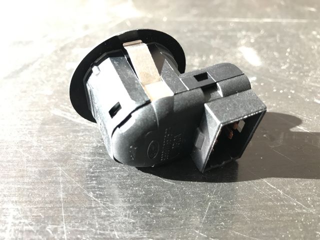 bontott FORD FIESTA VII Tükör Kapcsoló