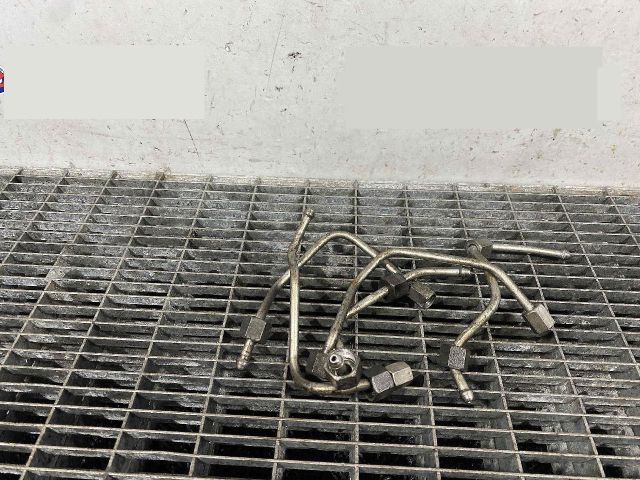 bontott FORD FIESTA VII Üzemanyagcső