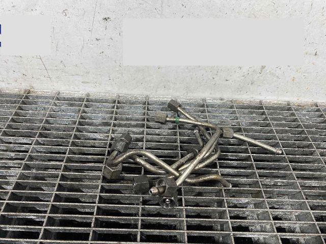 bontott FORD FIESTA VII Üzemanyagcső